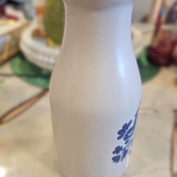 Pfaltzgraff Yorktowne Chicken Stoneware Milk Jug - Picture 8 of 8